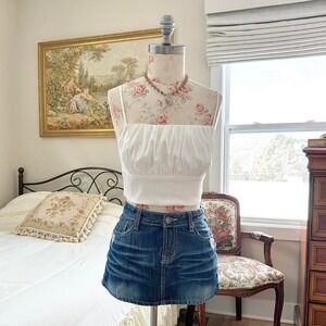 y2k white ruched crop top fits like a small